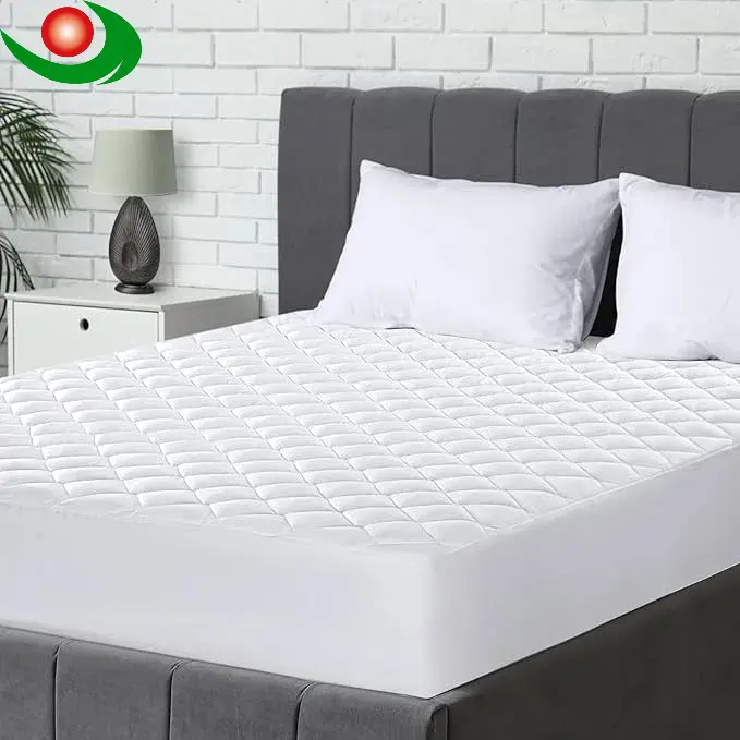 Vinyl Mattress Protector with Elastic Fitted Design