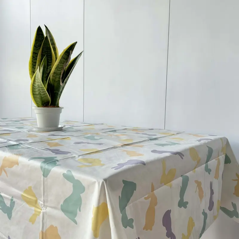 Customizable Waterproof Vinyl Tablecloth with Flannel Lining