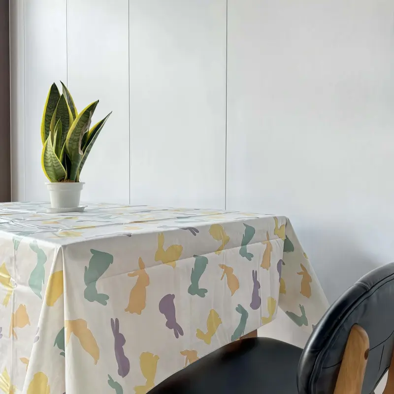 Customizable Waterproof Vinyl Tablecloth with Flannel Lining